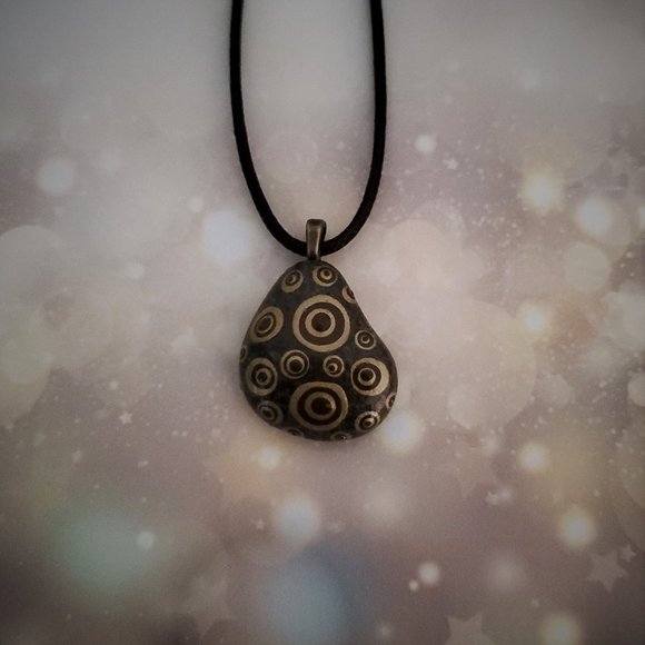 Hand Painted Dot Art Pendant. Grey River Stone with Gold and Brown Spheres - Picture 11 of 11